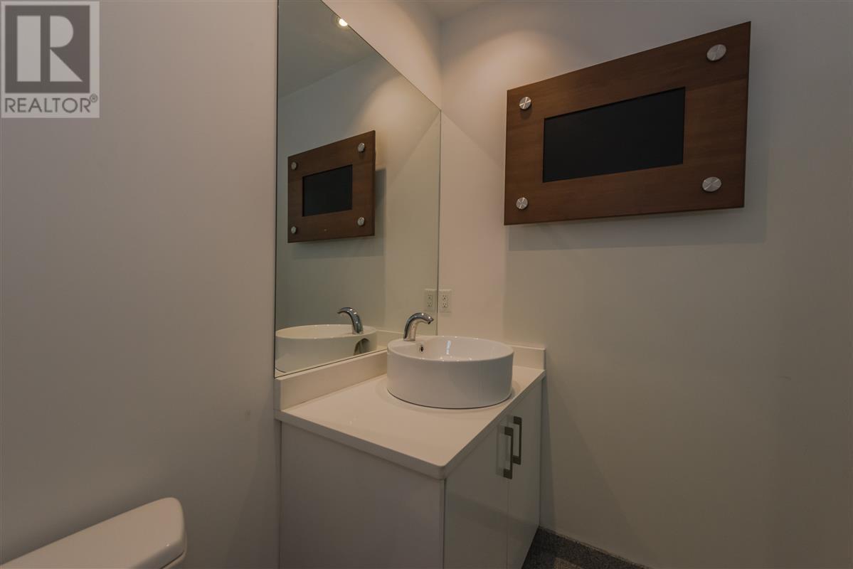 1487 W Pender Street, Vancouver, British Columbia  V6G 2S6 - Photo 18 - C8068231