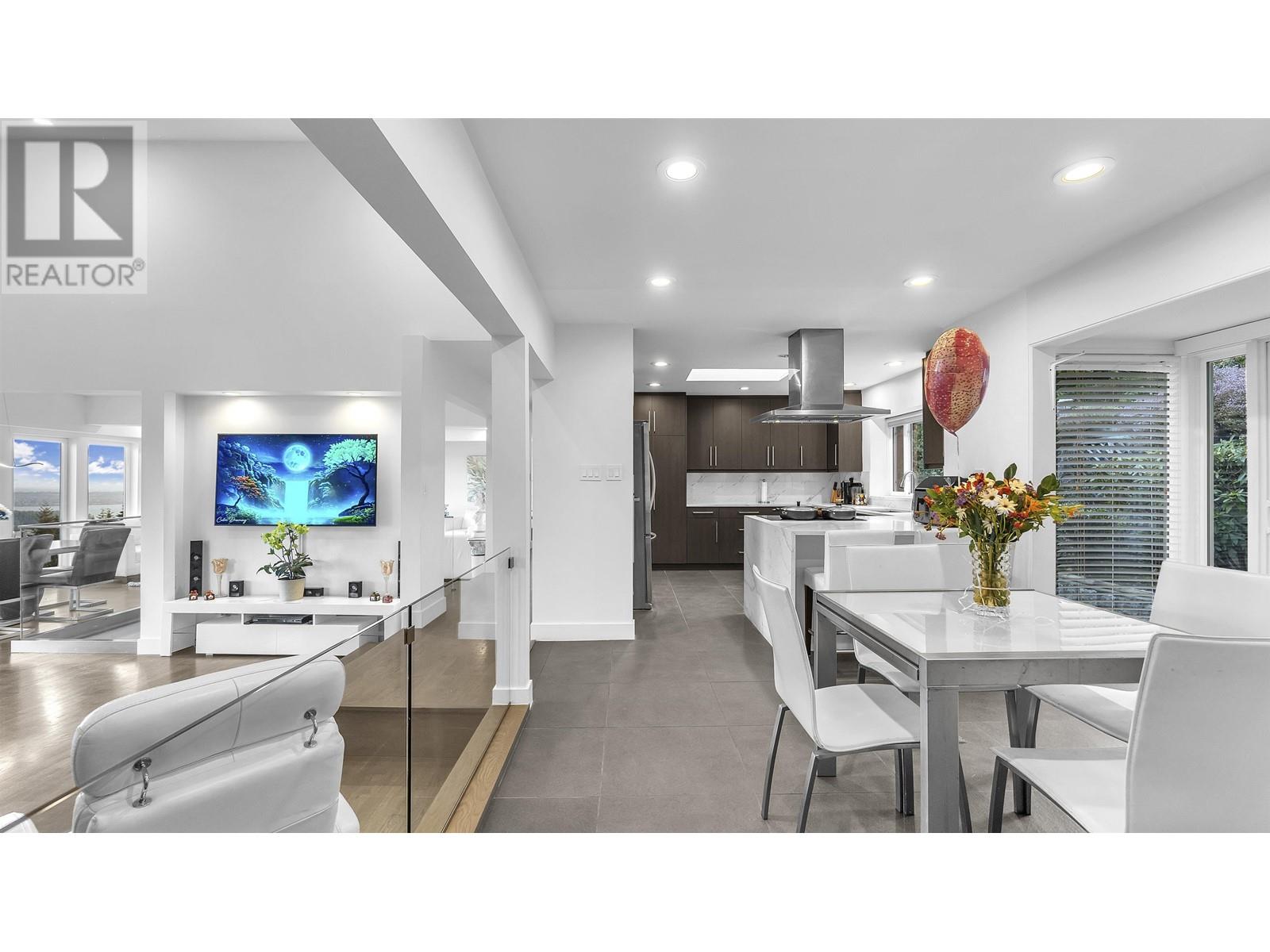1135 Groveland Court, West Vancouver, British Columbia  V7S 1Z7 - Photo 27 - R2977782