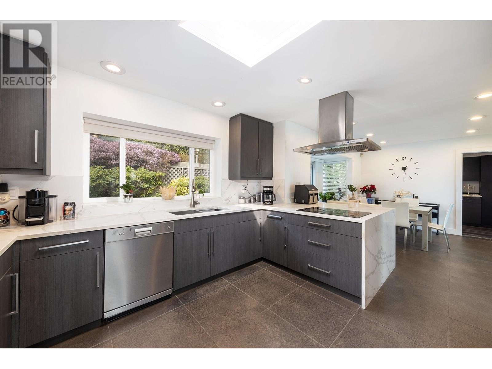 1135 Groveland Court, West Vancouver, British Columbia  V7S 1Z7 - Photo 23 - R2977782