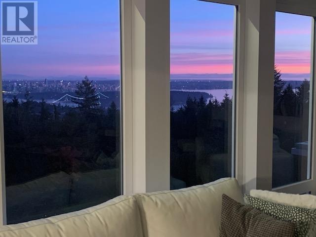 1135 Groveland Court, West Vancouver, British Columbia  V7S 1Z7 - Photo 4 - R2977782