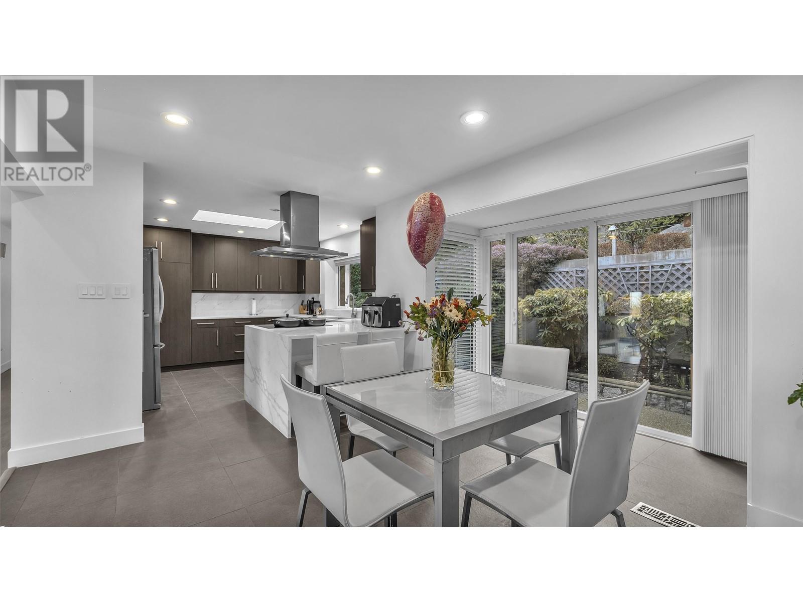 1135 Groveland Court, West Vancouver, British Columbia  V7S 1Z7 - Photo 24 - R2977782