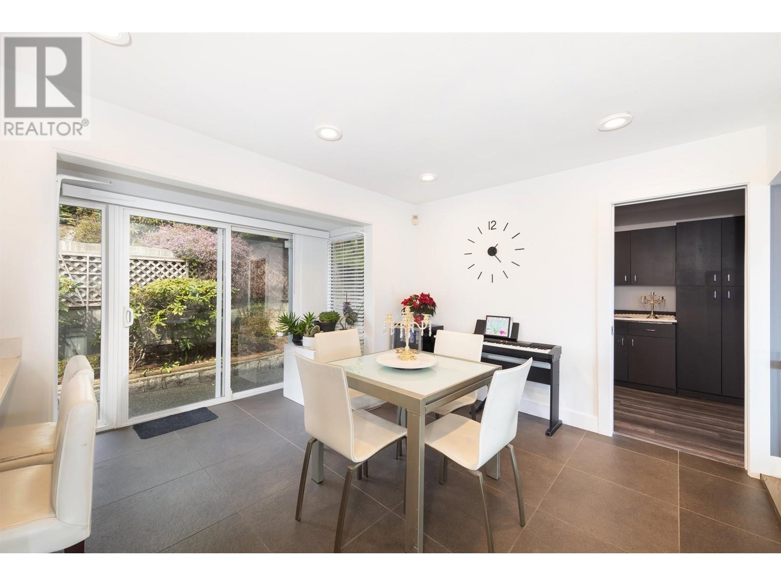 1135 Groveland Court, West Vancouver, British Columbia  V7S 1Z7 - Photo 25 - R2977782
