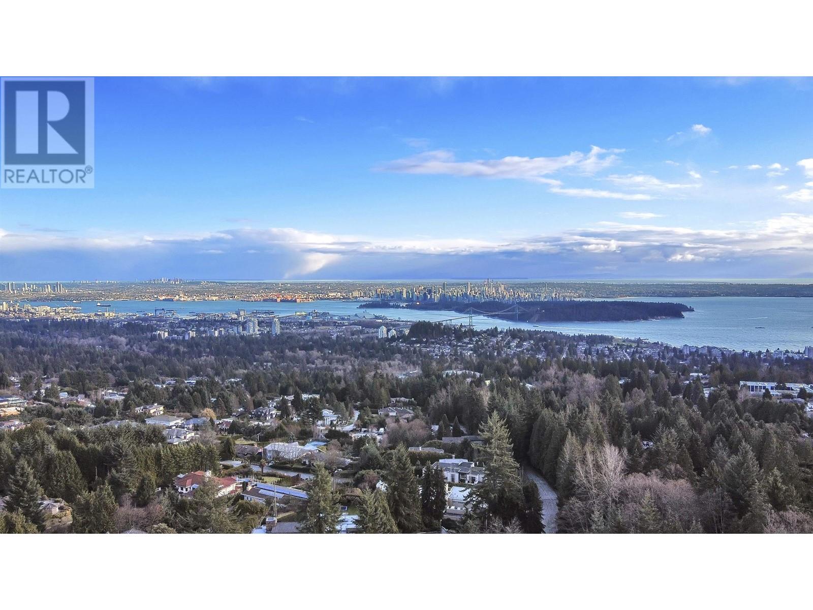1135 Groveland Court, West Vancouver, British Columbia  V7S 1Z7 - Photo 1 - R2977782