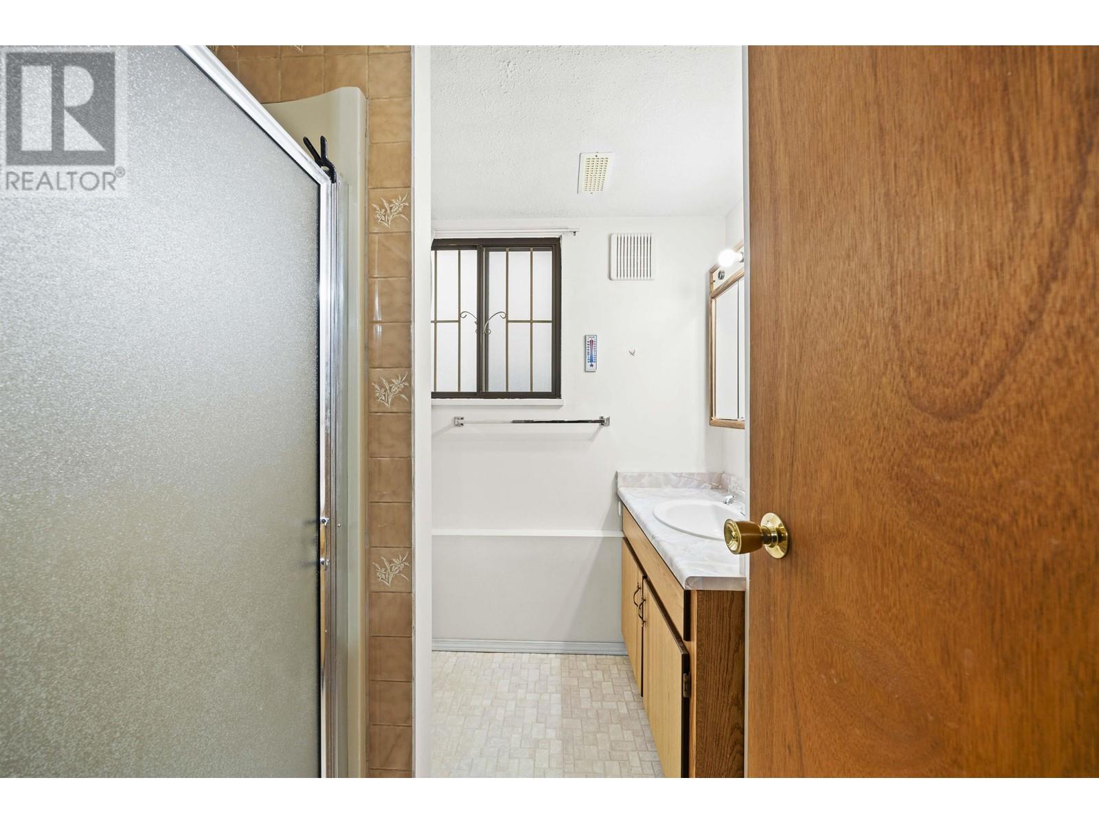 739 W 62nd Avenue, Vancouver, British Columbia  V6P 2E1 - Photo 29 - R2987118