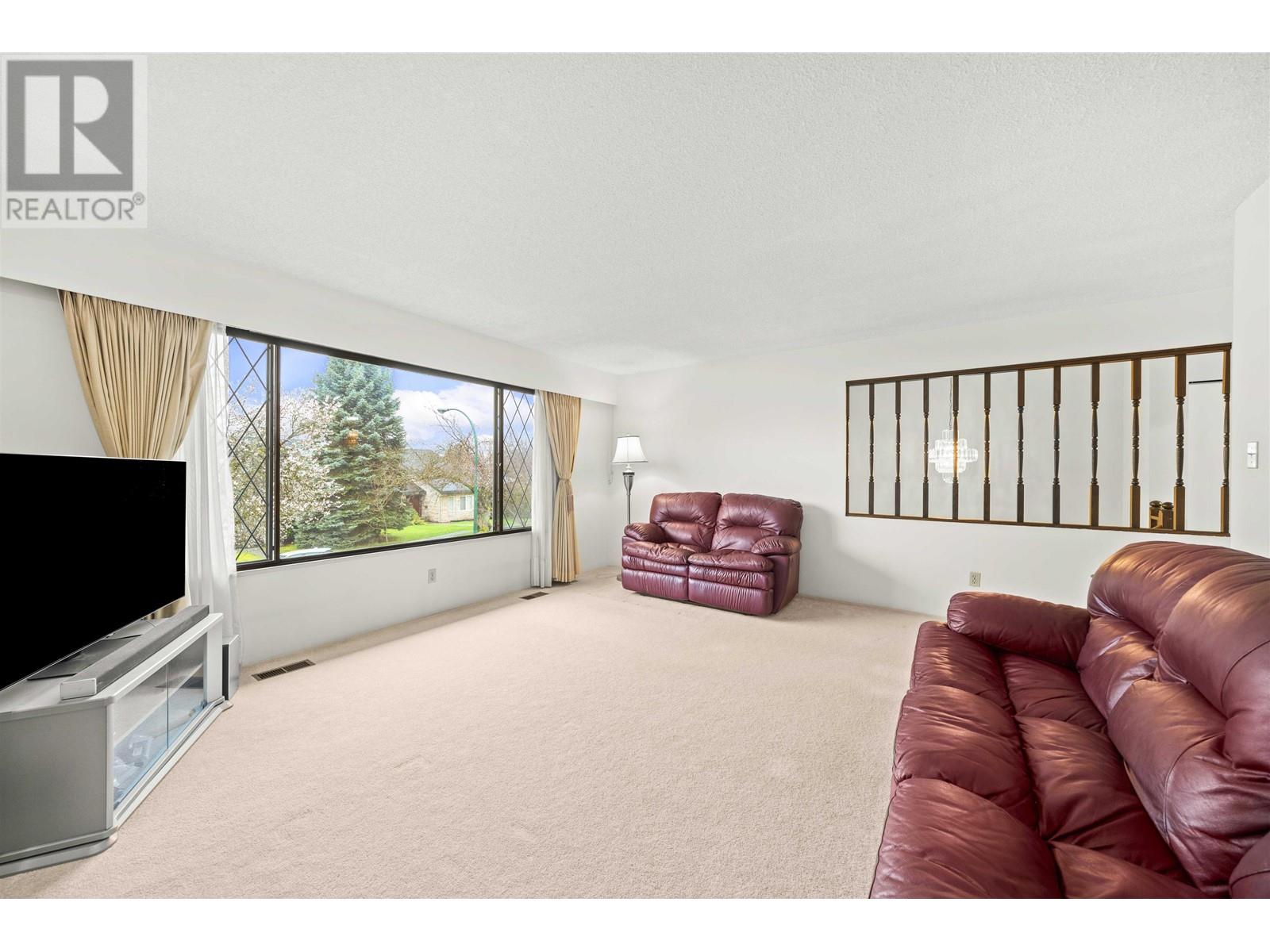 739 W 62nd Avenue, Vancouver, British Columbia  V6P 2E1 - Photo 5 - R2987118