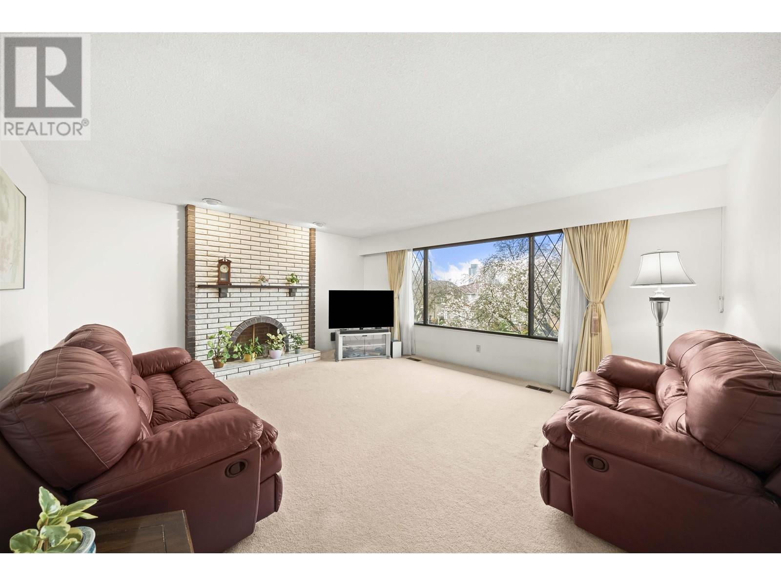 739 W 62nd Avenue, Vancouver, British Columbia  V6P 2E1 - Photo 3 - R2987118