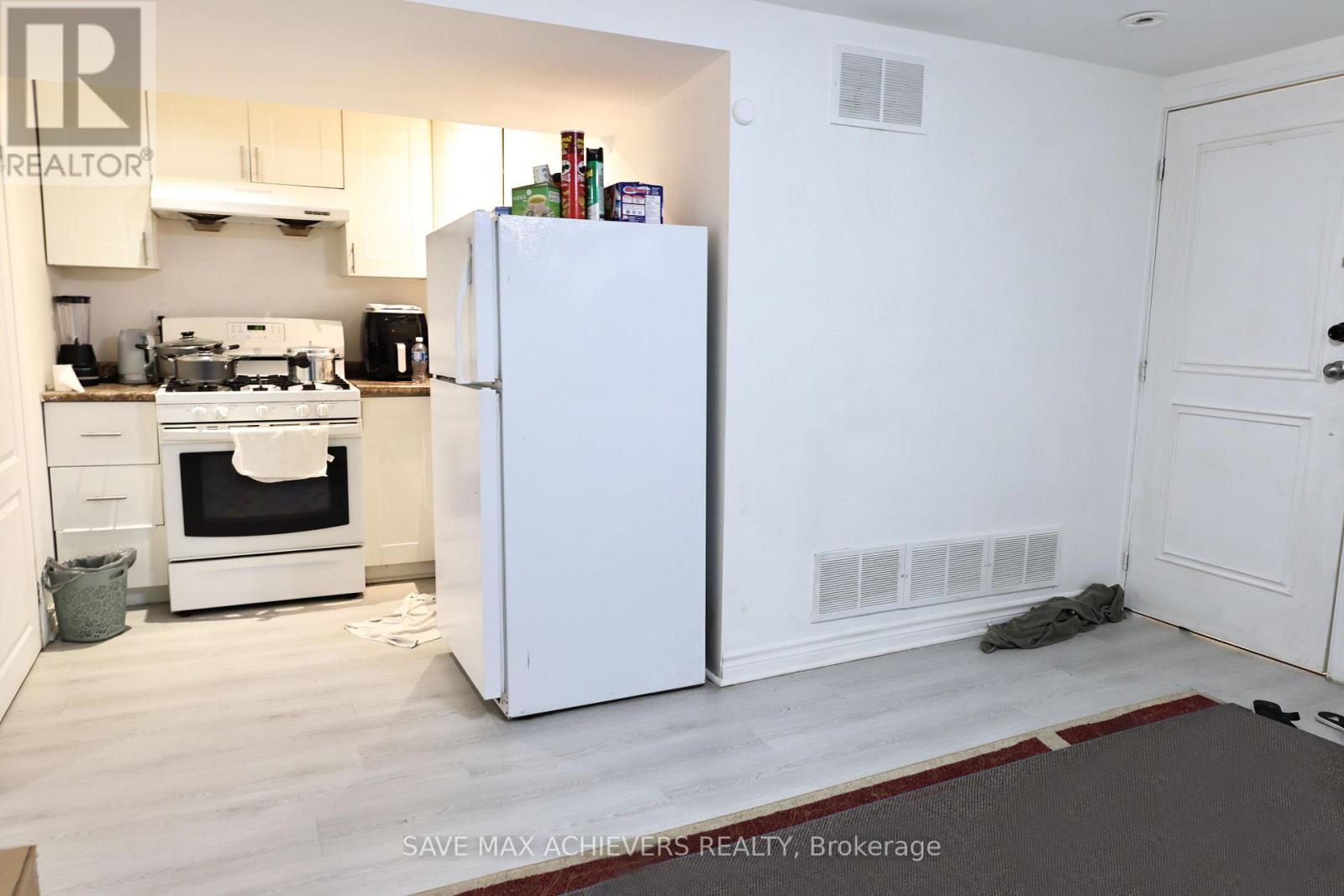28 Bingham Road, Brampton, Ontario  L6V 2K1 - Photo 42 - W12068044