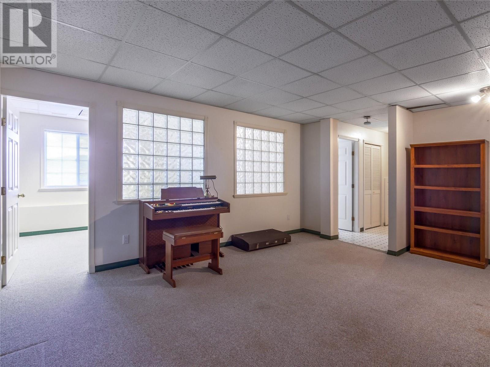 950 Boothe Road, Naramata, British Columbia  V0H 1N0 - Photo 38 - 10341569