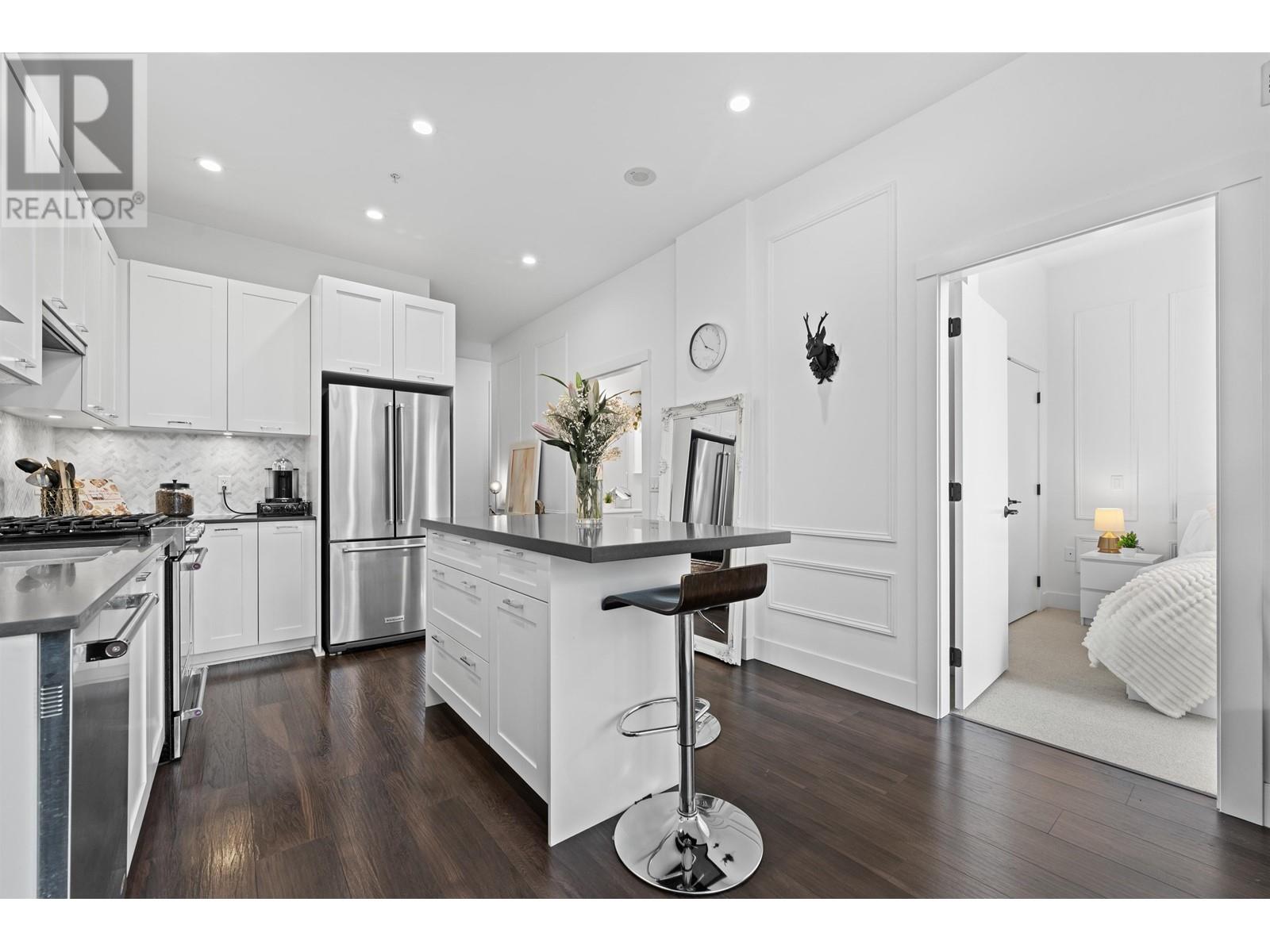 105 131 E 3rd Street, North Vancouver, British Columbia  V7L 0E3 - Photo 15 - R2986917