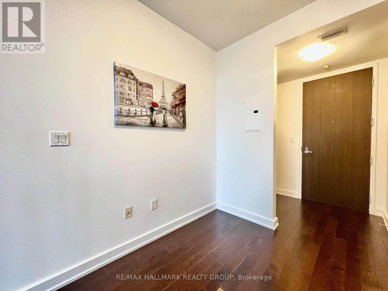 710 - 111 Champagne Avenue S, Ottawa, Ontario  K1S 5V3 - Photo 10 - X12068059