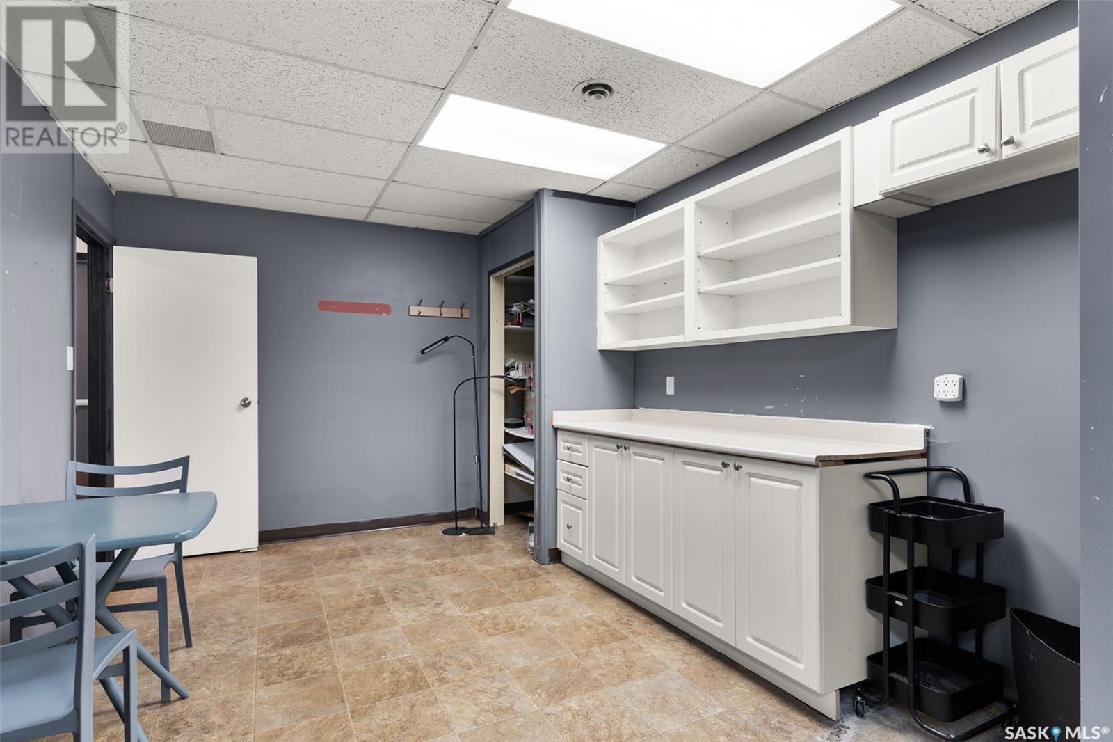 1035 Devonshire Drive N, Regina, Saskatchewan  S4X 2X4 - Photo 26 - SK002009