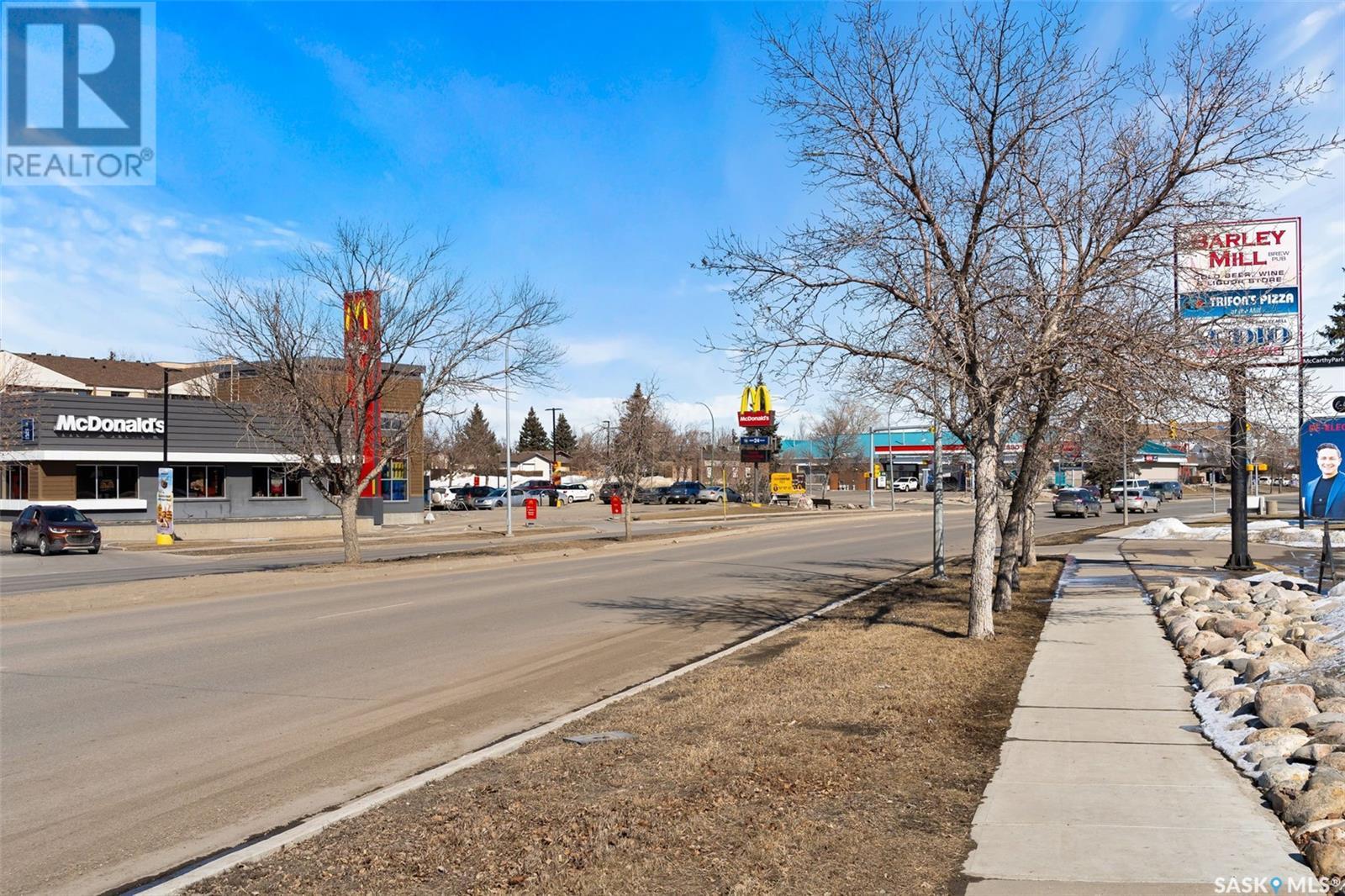 1035 Devonshire Drive N, Regina, Saskatchewan  S4X 2X4 - Photo 32 - SK002009