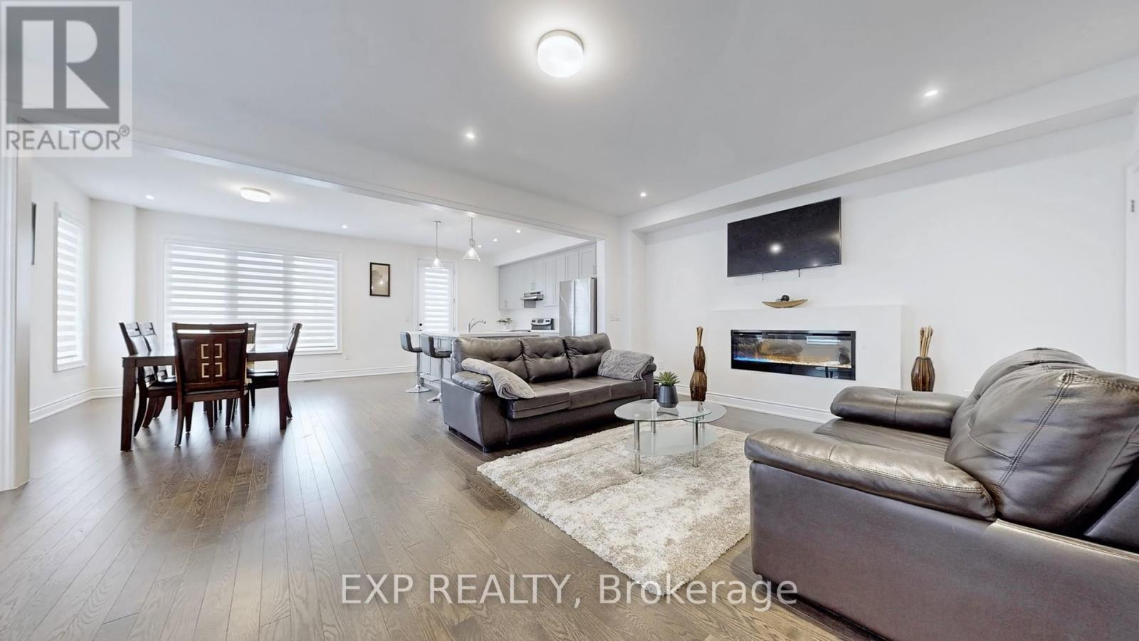 Property at 1993 BOYES STREET image 5