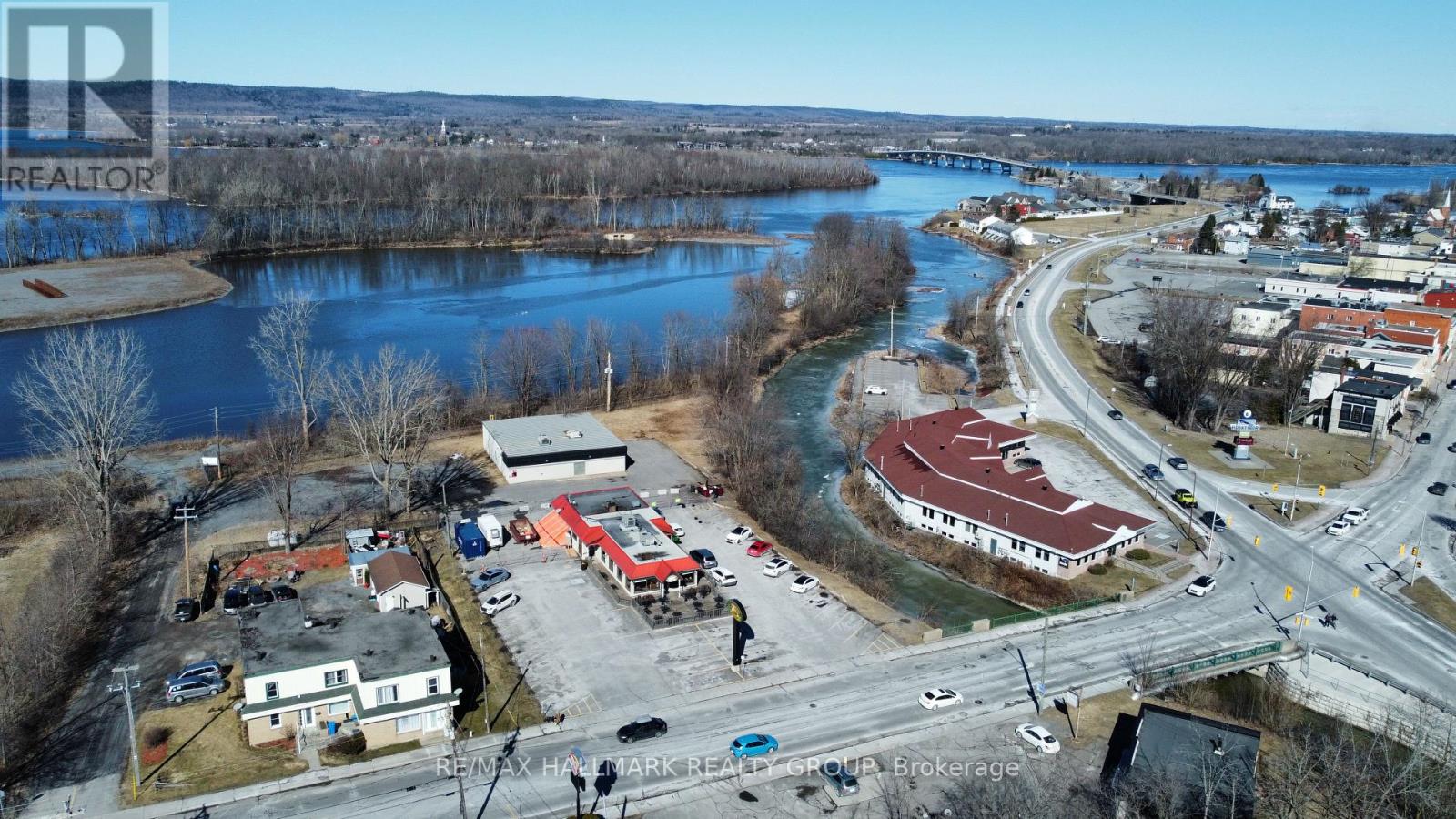 57 Main Street W, Hawkesbury, Ontario  K6A 2H3 - Photo 7 - X12068068