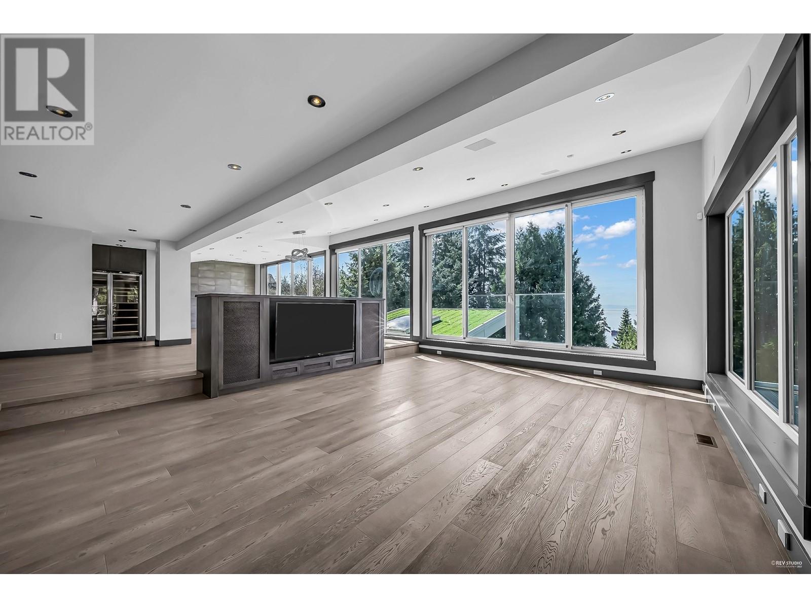 3865 Southridge Avenue, West Vancouver, British Columbia  V7V 3H9 - Photo 13 - R2987332