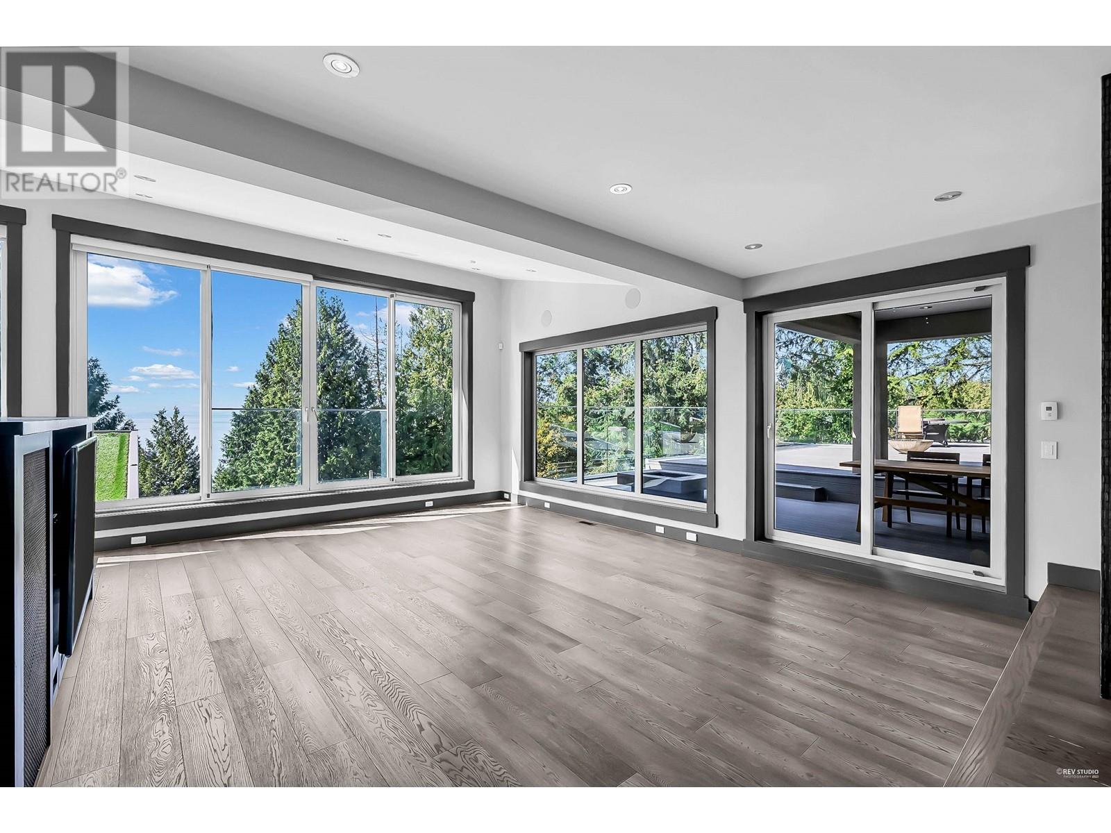 3865 Southridge Avenue, West Vancouver, British Columbia  V7V 3H9 - Photo 11 - R2987332