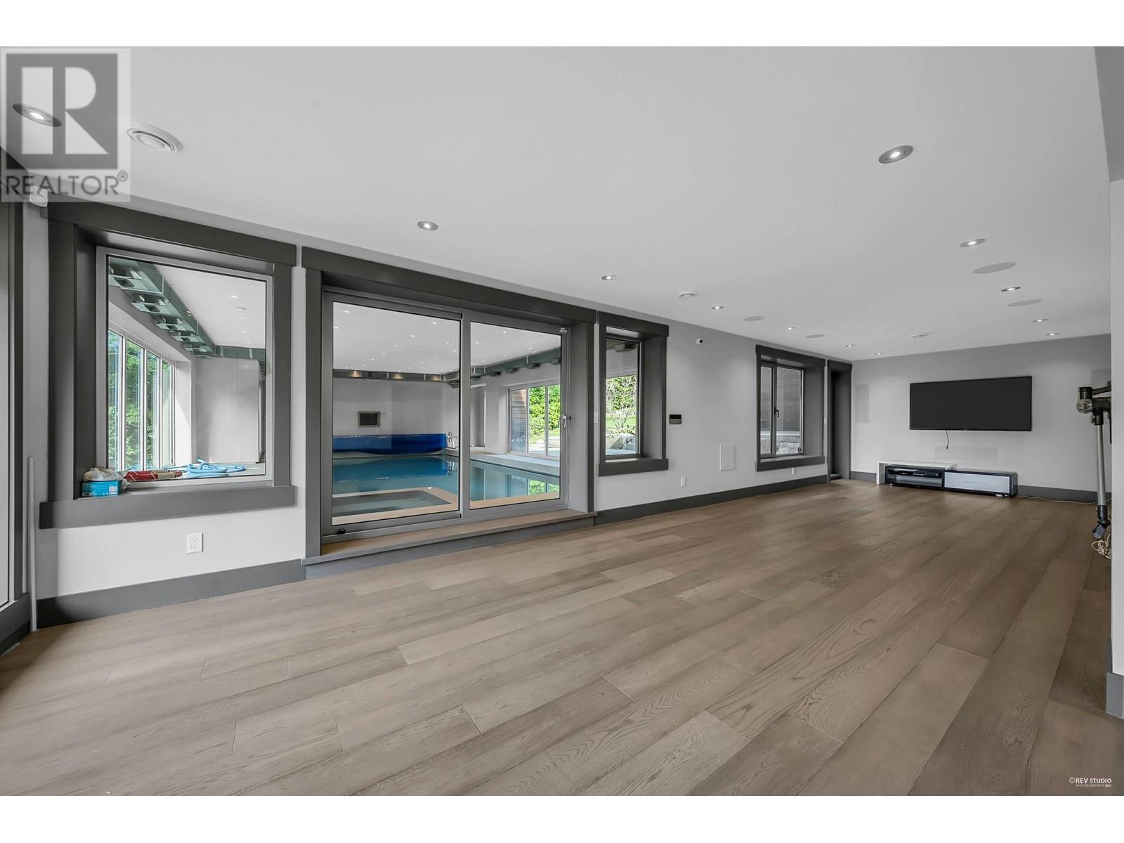 3865 Southridge Avenue, West Vancouver, British Columbia  V7V 3H9 - Photo 9 - R2987332