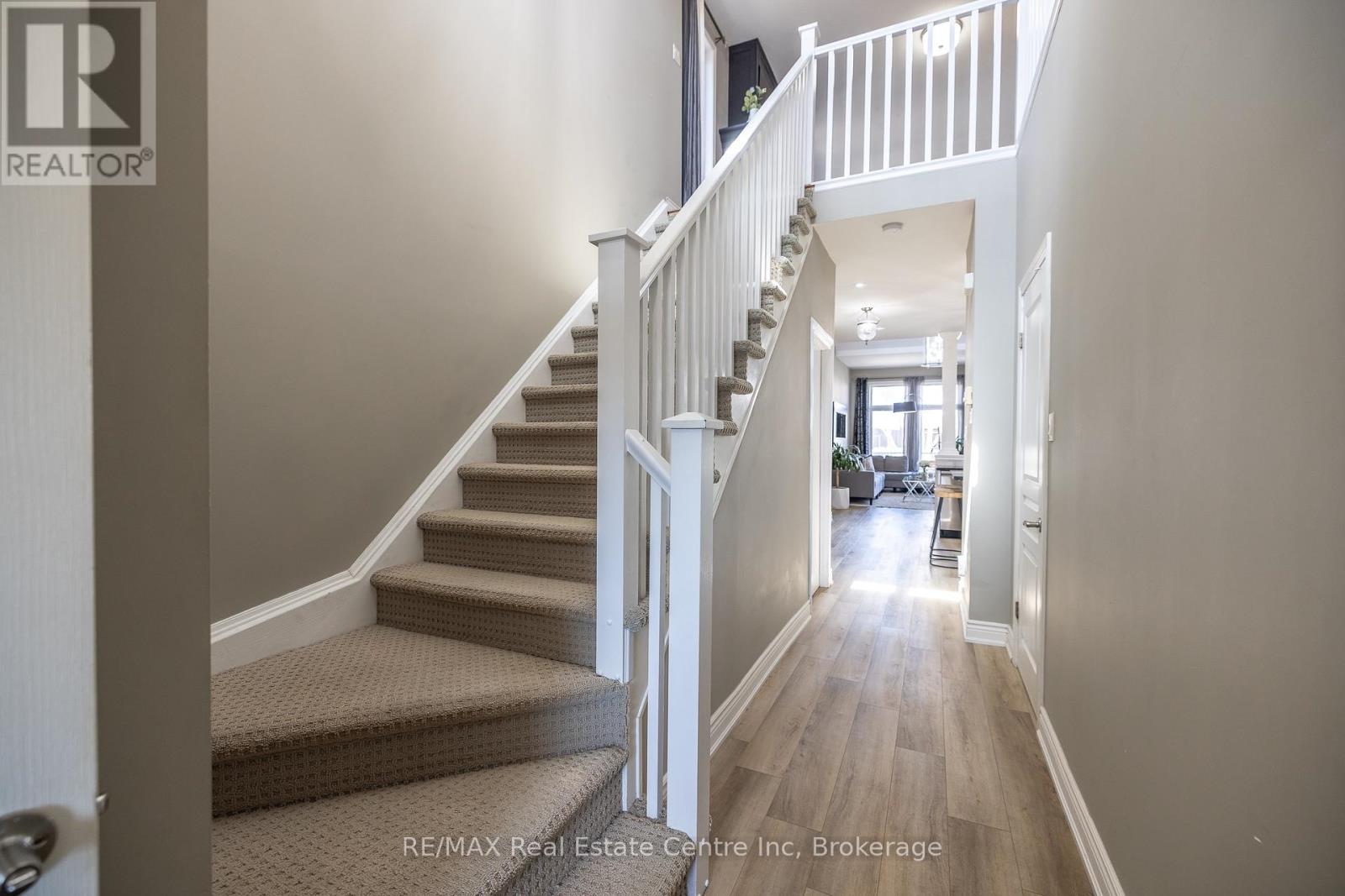 152 Goodwin Drive, Guelph, Ontario  N1L 0B2 - Photo 8 - X12068095