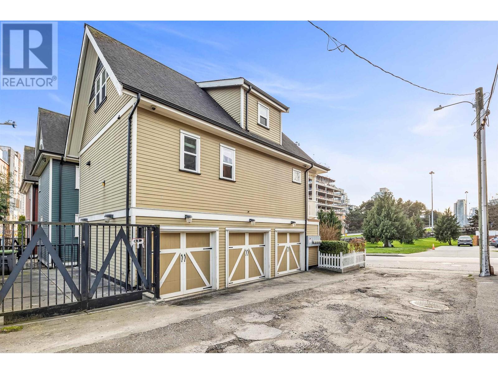 880 Gore Avenue, Vancouver, British Columbia  V6A 3A1 - Photo 27 - R2987144