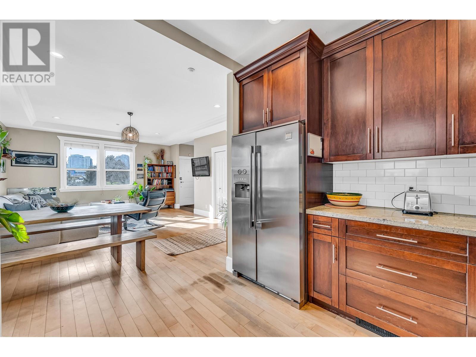 880 Gore Avenue, Vancouver, British Columbia  V6A 3A1 - Photo 9 - R2987144