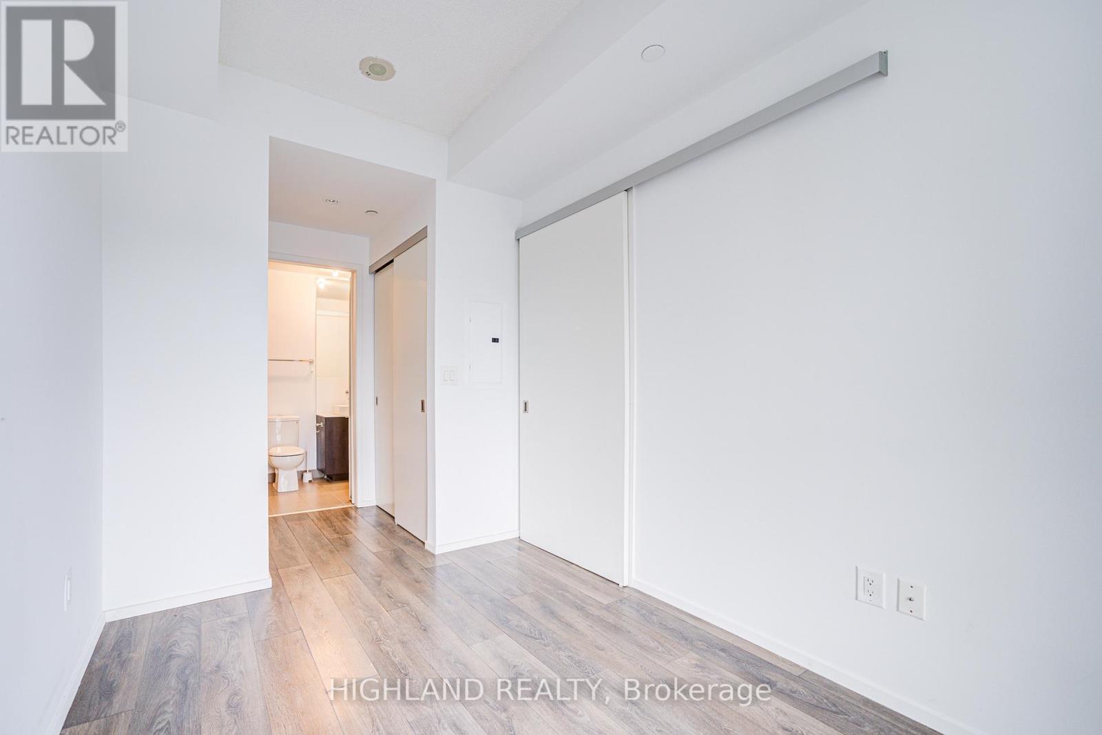 3004 - 159 Dundas Street E, Toronto, Ontario  M5B 0A9 - Photo 19 - C12068106