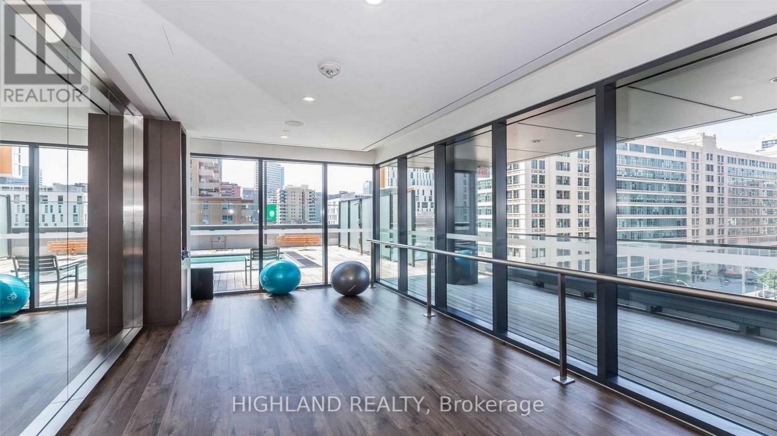 3004 - 159 Dundas Street E, Toronto, Ontario  M5B 0A9 - Photo 34 - C12068106
