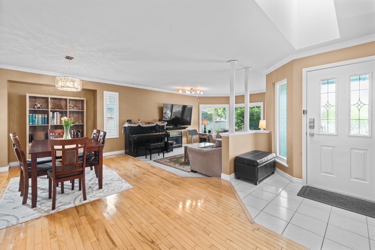 Property at 1968 129 STREET image 2