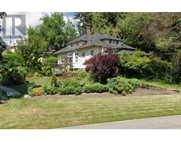 1807 SE MARINE DRIVE, Vancouver, British Columbia