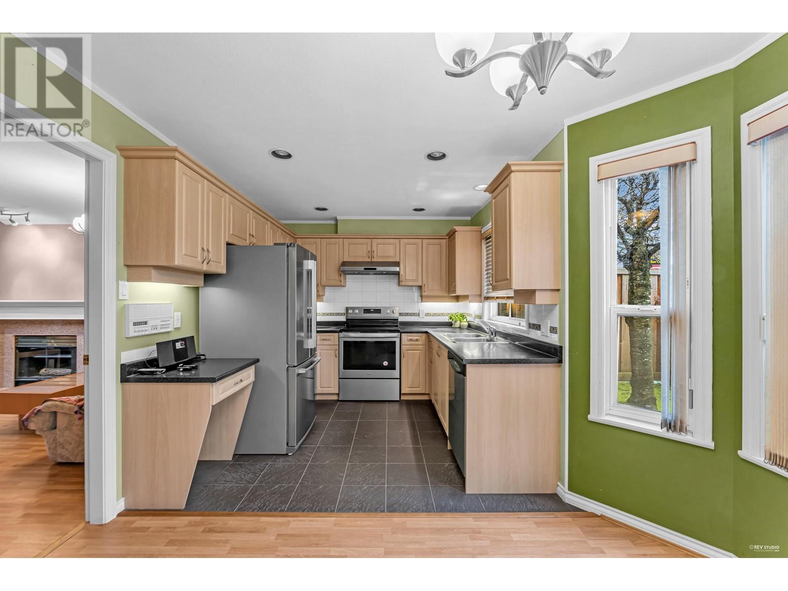 6 8151 Garden City Road, Richmond, British Columbia  V6Y 2P1 - Photo 12 - R2987319