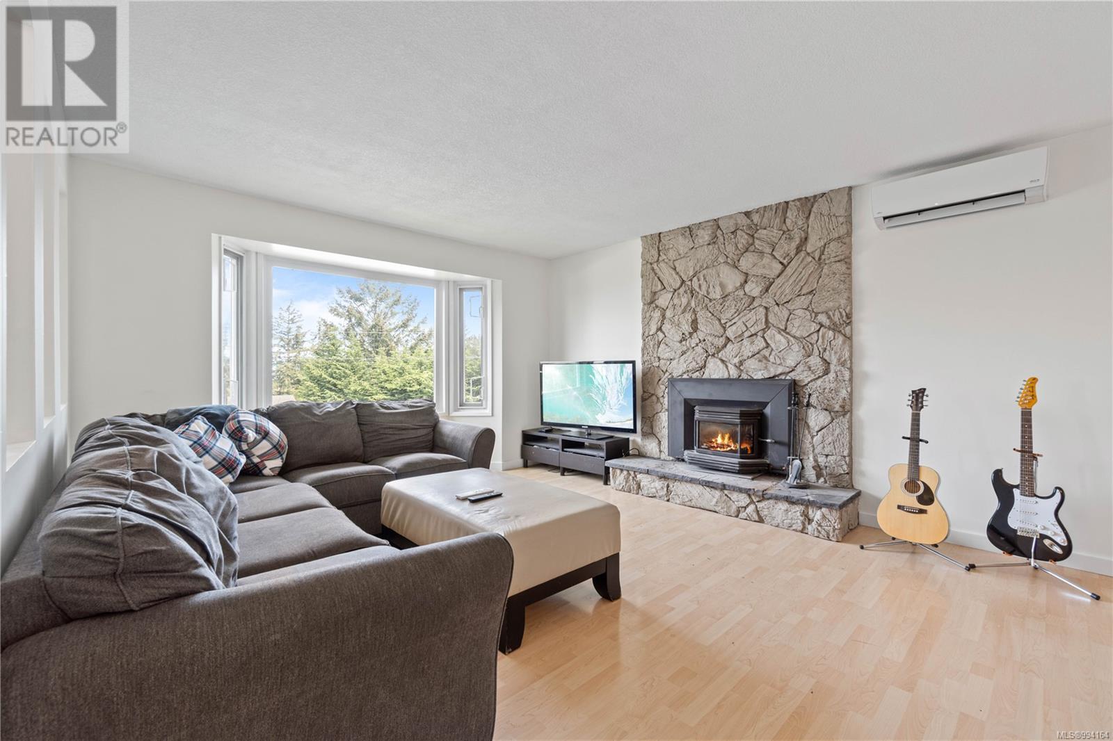 Property at 5241 Toms Trnabt image 3