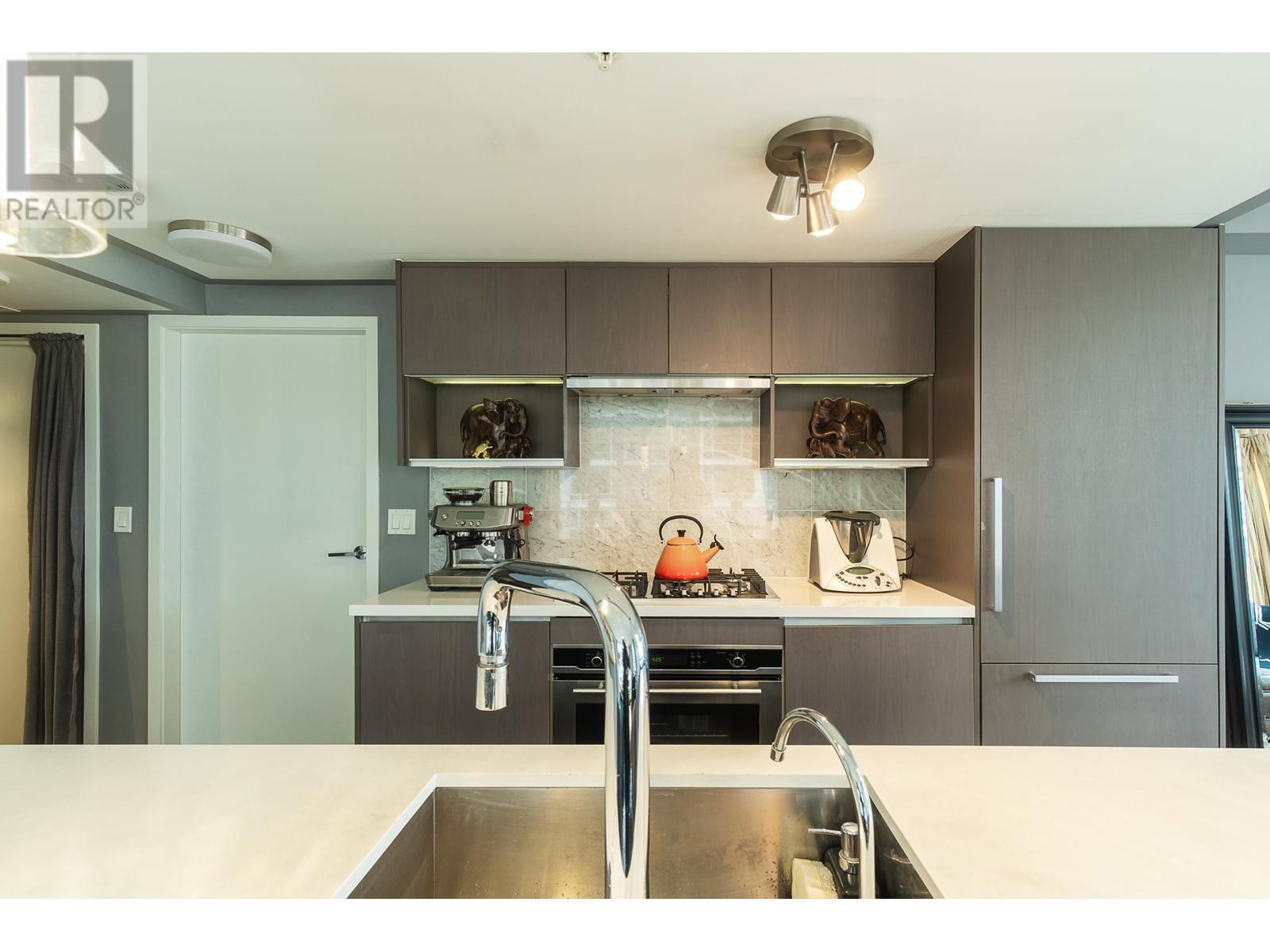 601 8833 Hazelbridge Way, Richmond, British Columbia  V6X 0N3 - Photo 13 - R2984406