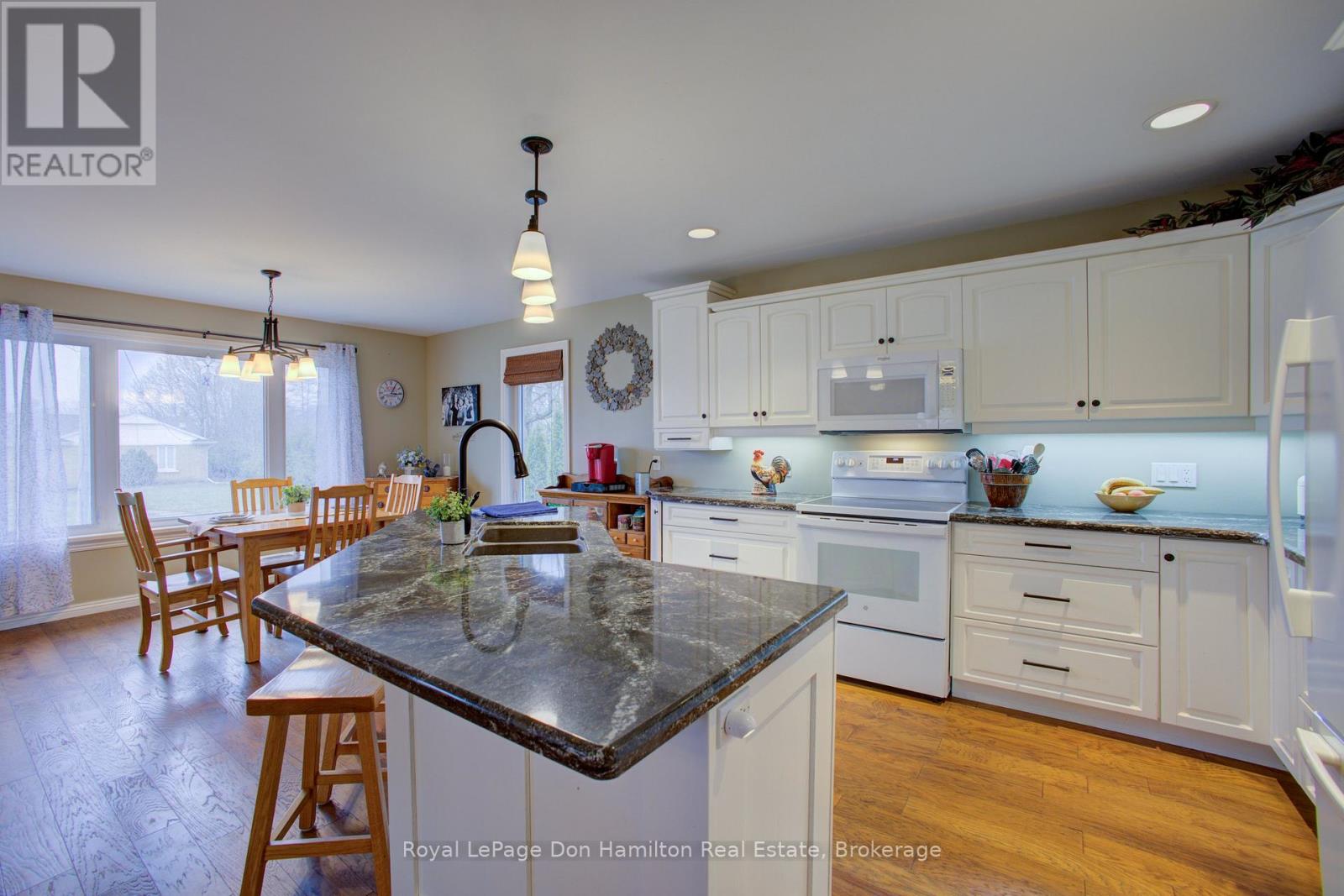 4 Louis Street, South Bruce, Ontario  N0G 2J0 - Photo 11 - X12068154