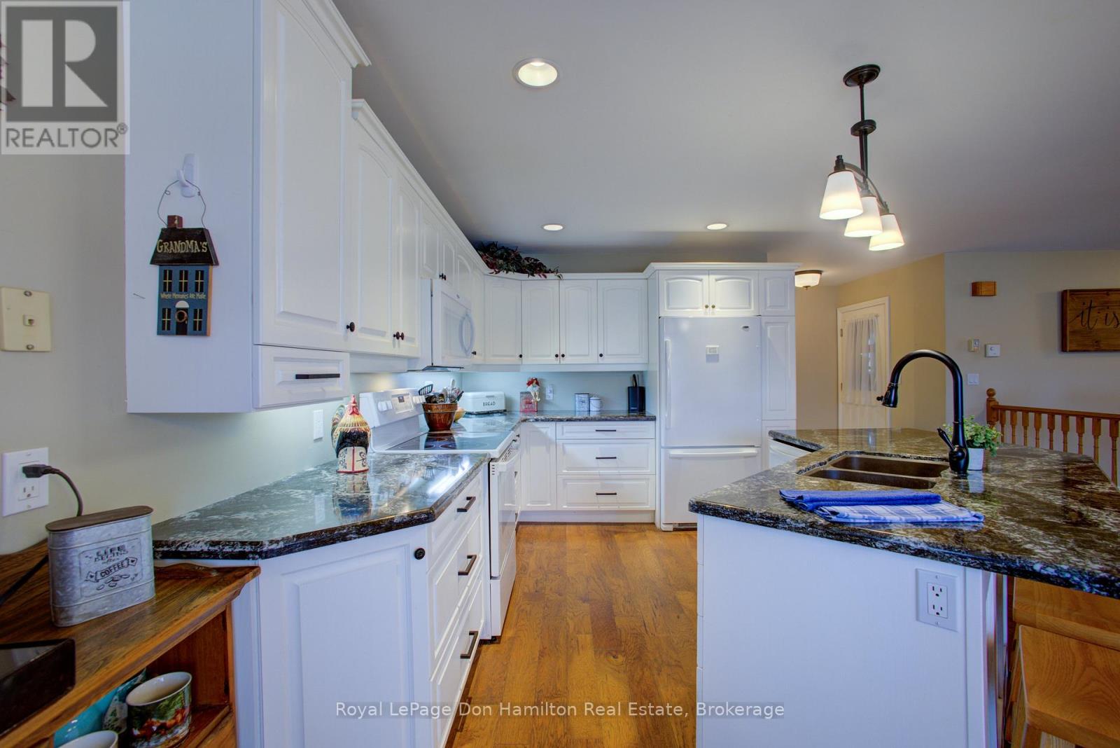 4 Louis Street, South Bruce, Ontario  N0G 2J0 - Photo 16 - X12068154