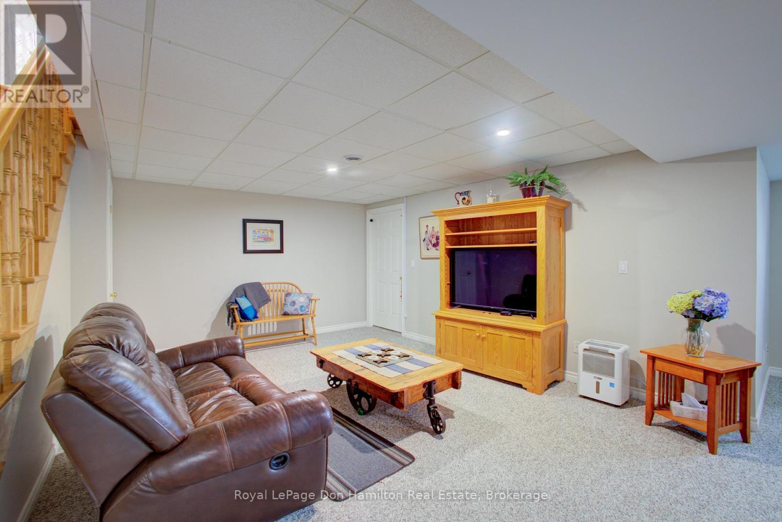 4 Louis Street, South Bruce, Ontario  N0G 2J0 - Photo 27 - X12068154