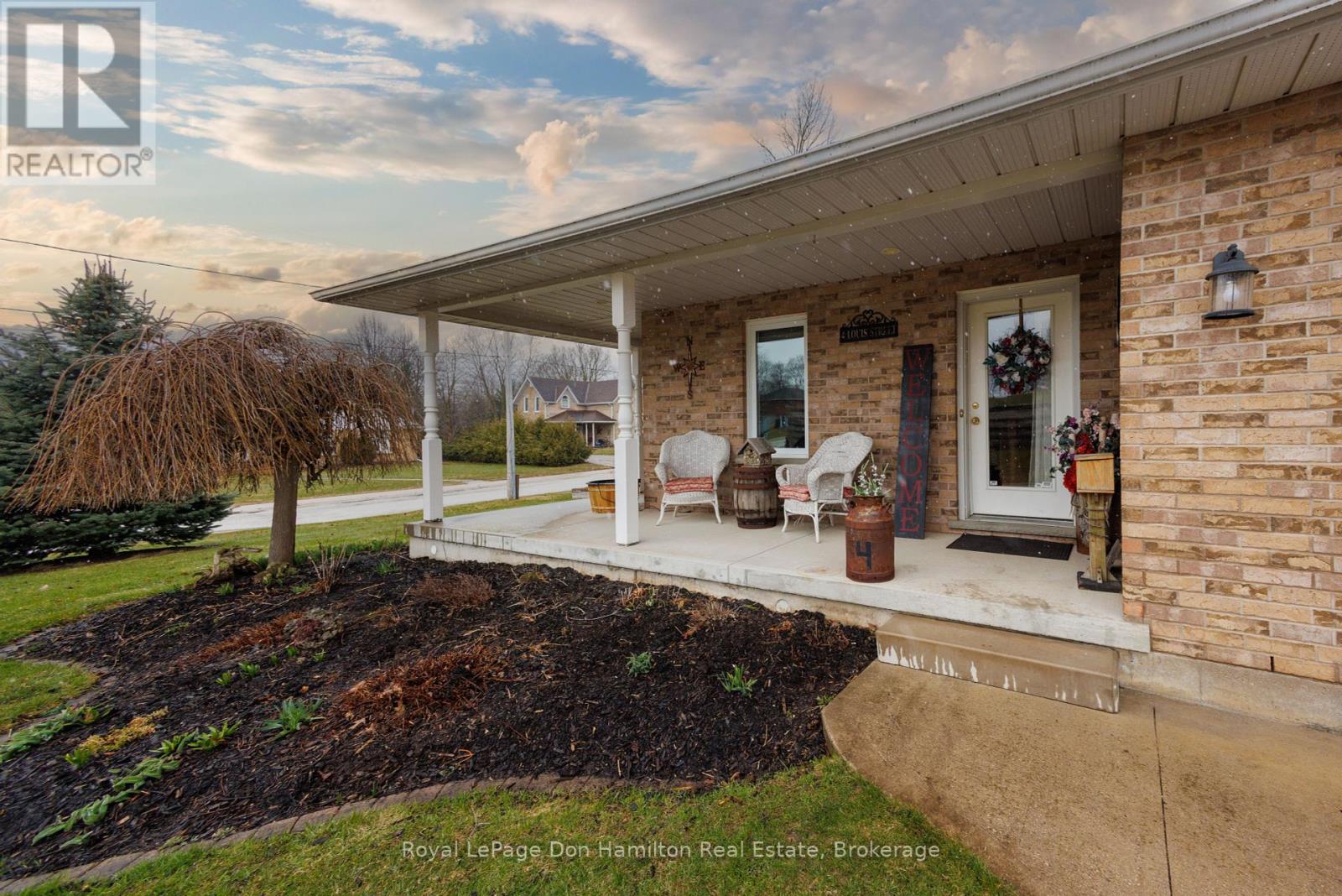 4 Louis Street, South Bruce, Ontario  N0G 2J0 - Photo 39 - X12068154