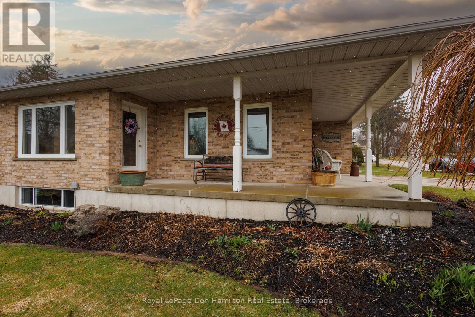 4 Louis Street, South Bruce, Ontario  N0G 2J0 - Photo 4 - X12068154
