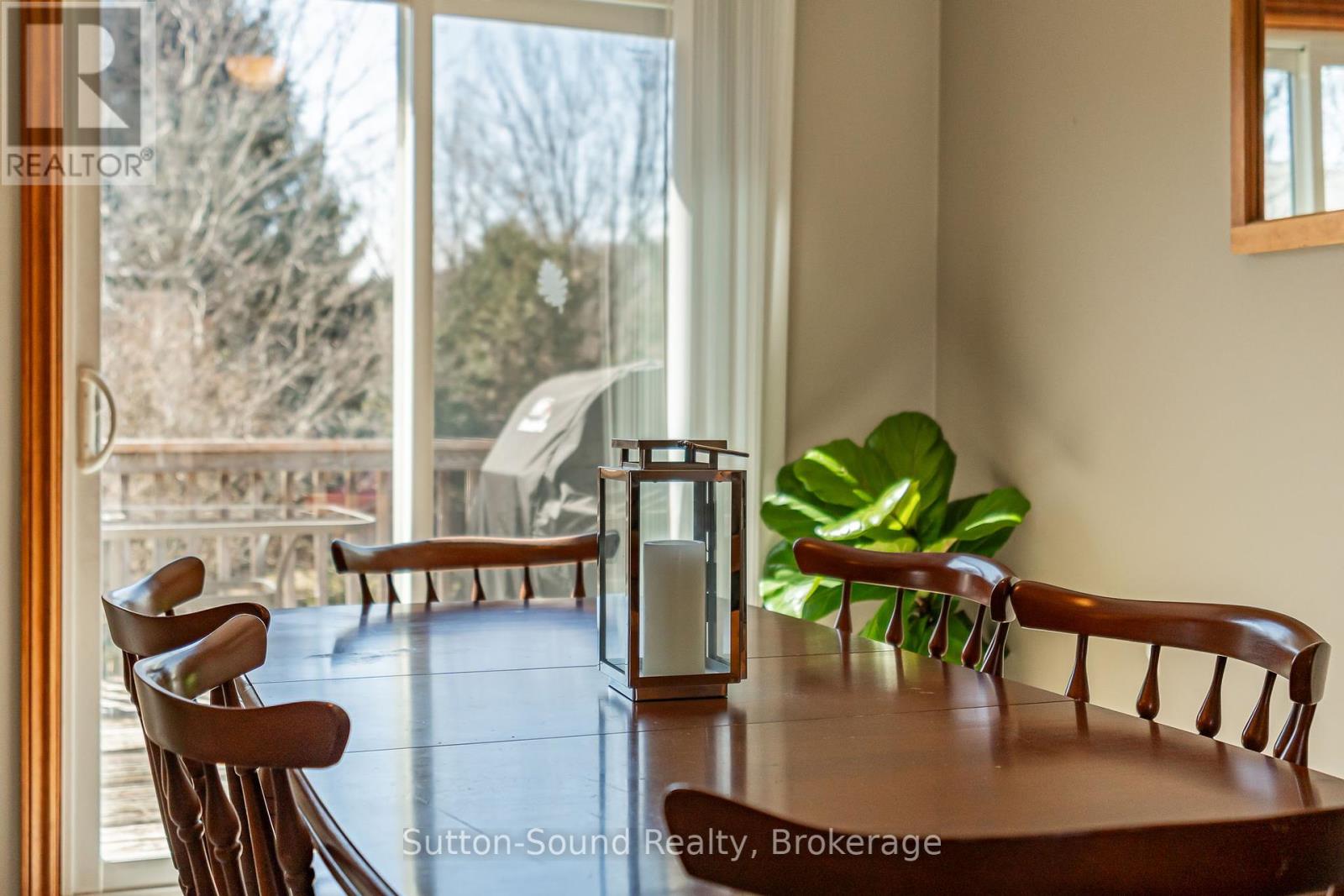 525 2nd St W, Owen Sound, Ontario  N4K 6R6 - Photo 11 - X12068163