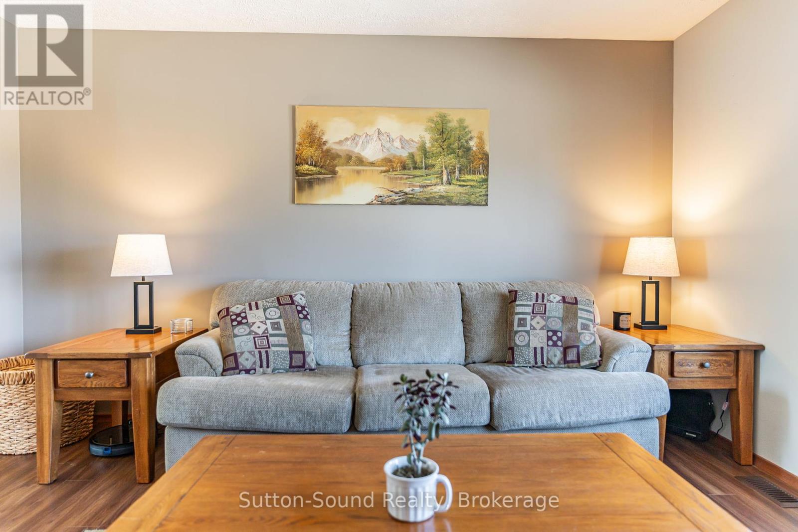 525 2nd St W, Owen Sound, Ontario  N4K 6R6 - Photo 7 - X12068163
