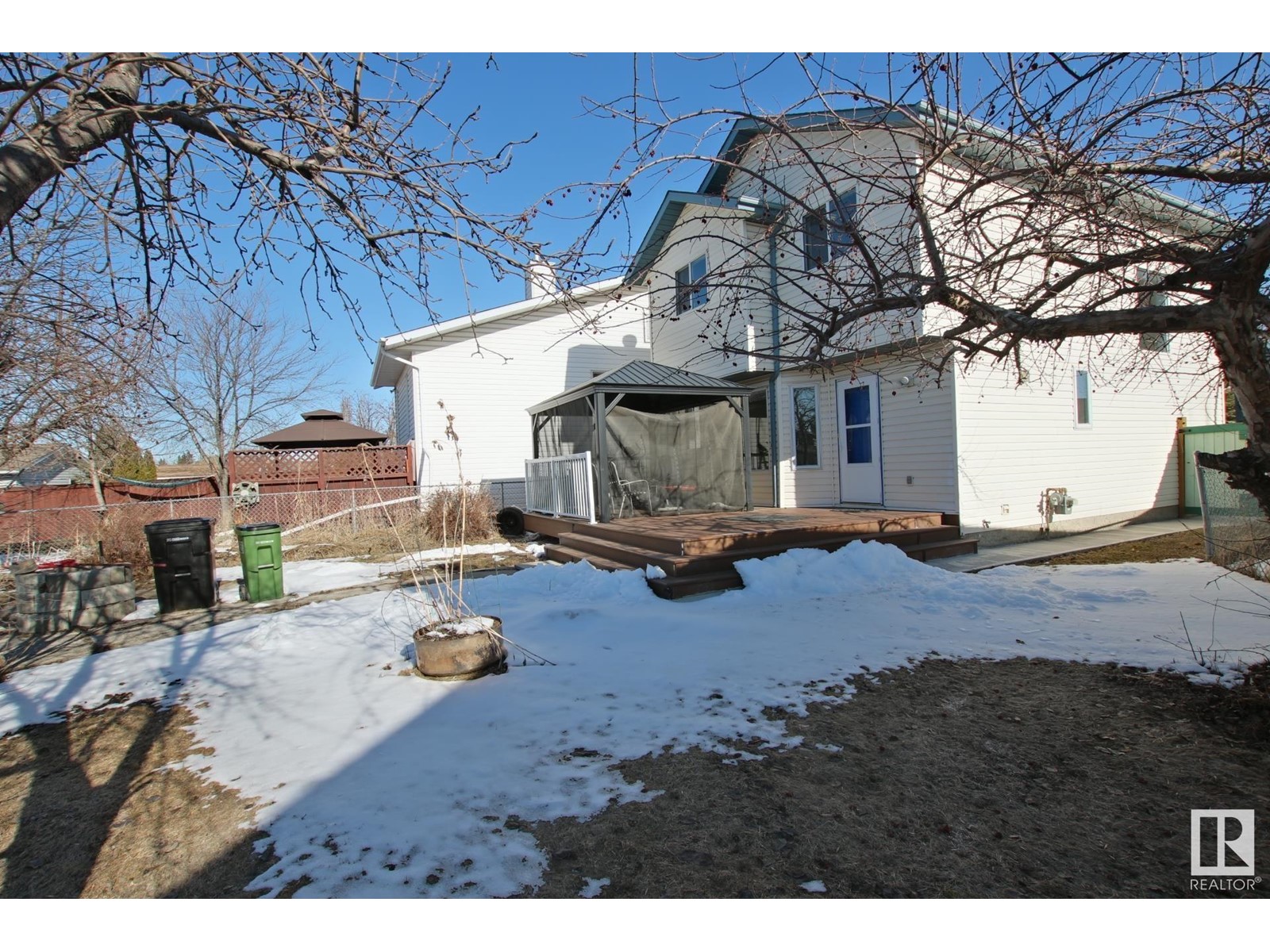 Property at 8021 17A AV NW image 3