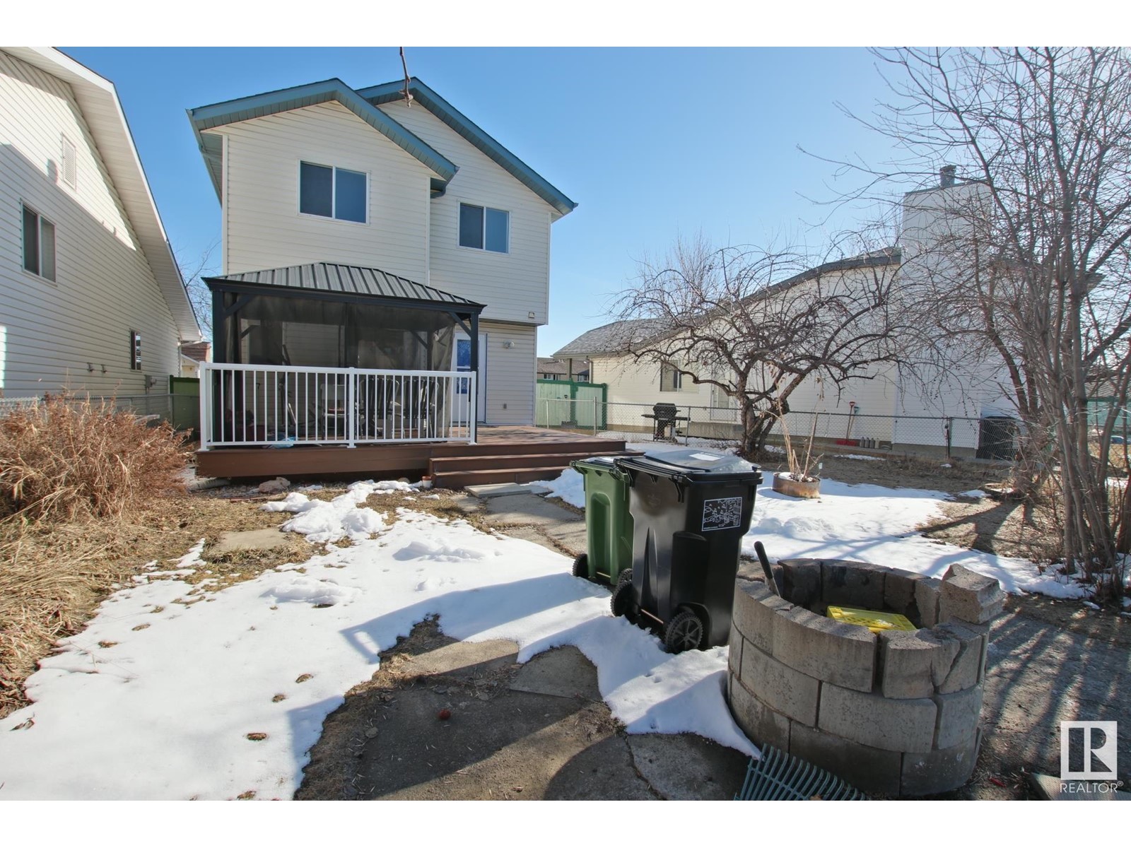 Property at 8021 17A AV NW image 4