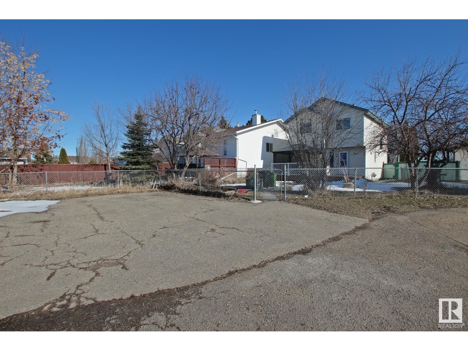 Property at 8021 17A AV NW image 5