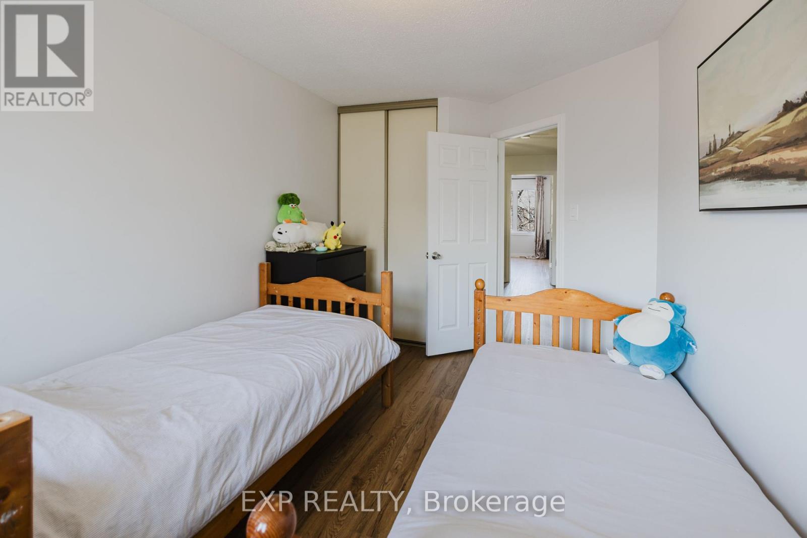 21 Ashpark Crescent, Ottawa, Ontario  K1T 3N8 - Photo 24 - X12068139