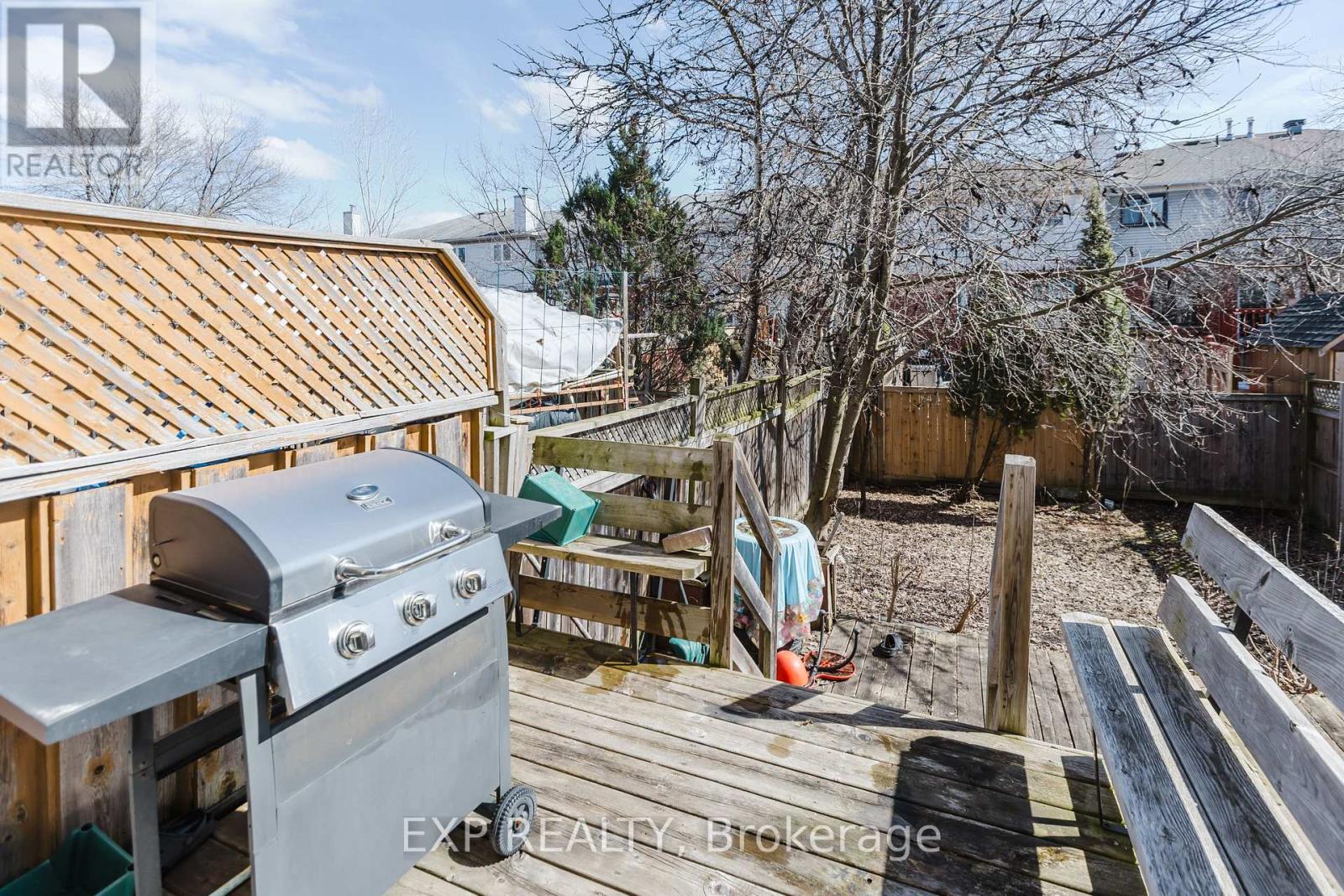 21 Ashpark Crescent, Ottawa, Ontario  K1T 3N8 - Photo 37 - X12068139