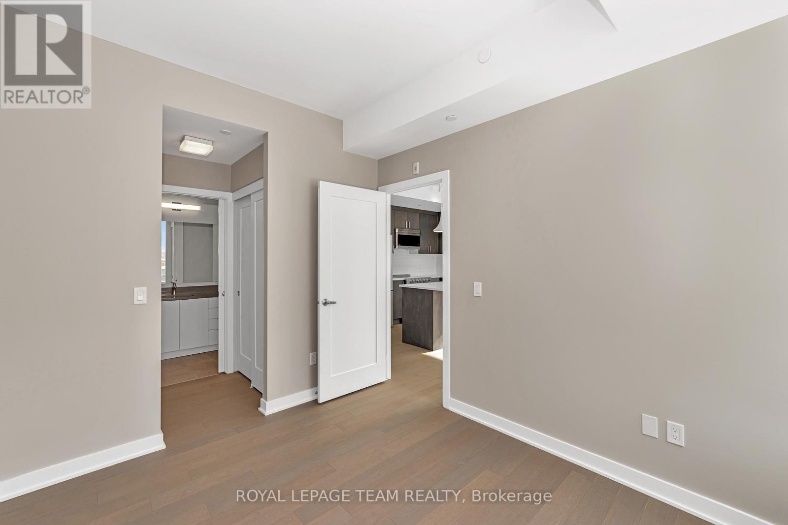 306 - 360 Deschatelets Avenue, Ottawa, Ontario  K1S 5Y1 - Photo 15 - X12068168