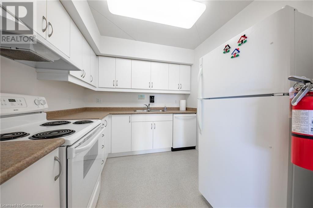 333 Lafontaine Road W Unit# 208, Tiny, Ontario  L9M 0H1 - Photo 29 - 40714137