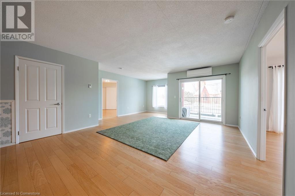 333 Lafontaine Road W Unit# 208, Tiny, Ontario  L9M 0H1 - Photo 4 - 40714137