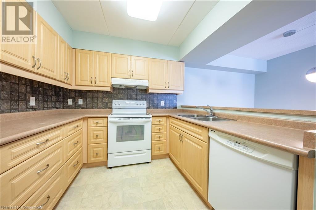 333 Lafontaine Road W Unit# 208, Tiny, Ontario  L9M 0H1 - Photo 9 - 40714137