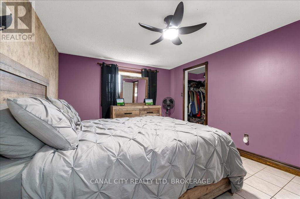 20 Capri Street, Thorold, Ontario  L2V 4S8 - Photo 15 - X12063955