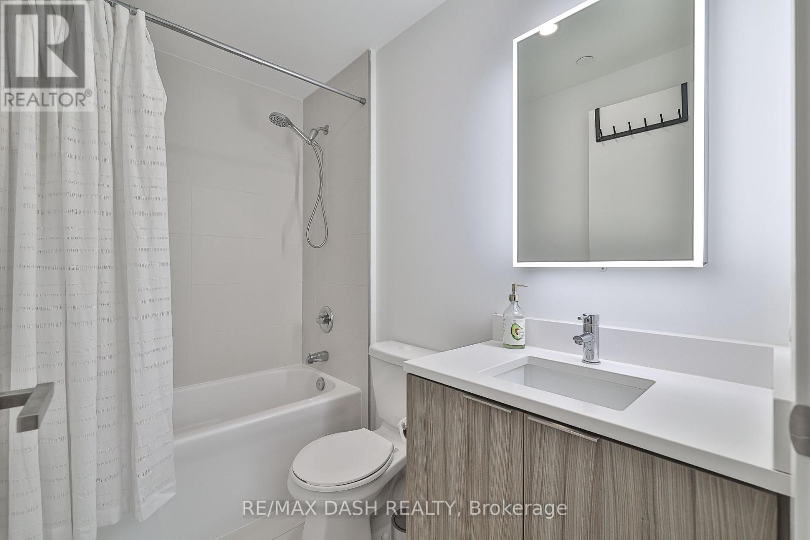 215 - 223 St. Clair Avenue W, Toronto, Ontario  M4V 1R3 - Photo 22 - C12068109