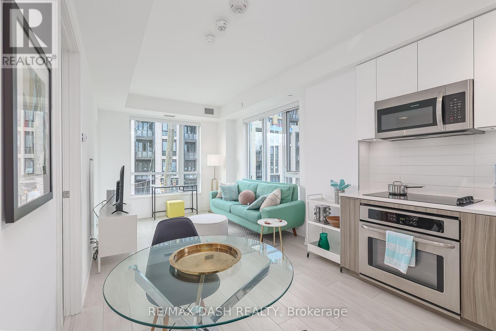 215 - 223 St. Clair Avenue W, Toronto, Ontario  M4V 1R3 - Photo 5 - C12068109